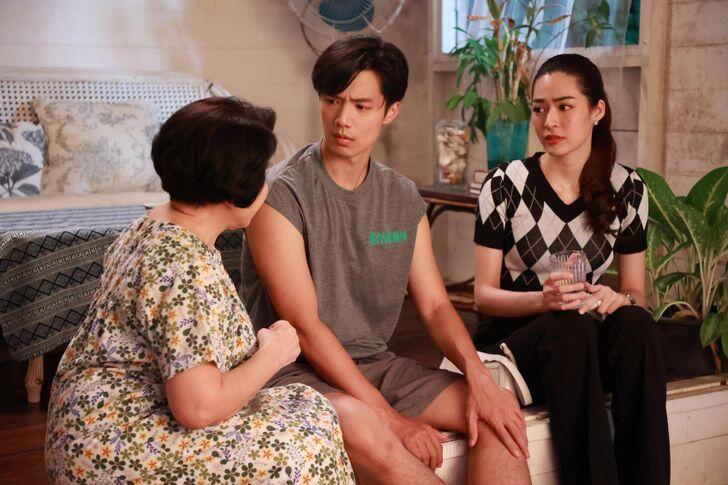 Tối hôm ấy, tôi và chồng quyết định nói chuyện thẳng với cô Hoa. (Ảnh minh họa)