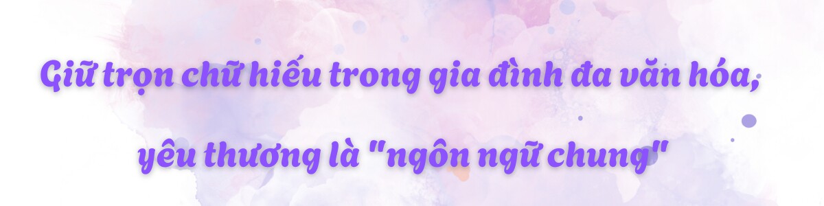 Ca sĩ Thu Phượng chia sẻ cách vẹn tròn chữ hiếu trong gia đình đa văn hóa, cùng chồng Tây làm một việc đặc biệt mùa Vu Lan - 2
