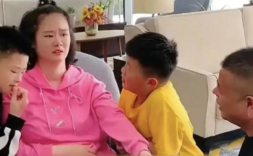 Nguyên Nguyên đã tỉnh lại sau 1000 ngày.