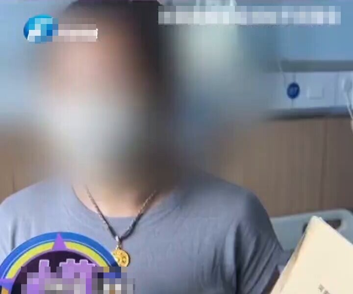 Anh Lý muốn vợ cũ nhận nuôi con để đứa bé có môi trường sống tốt hơn.