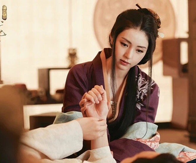 Đổng Tuyền.