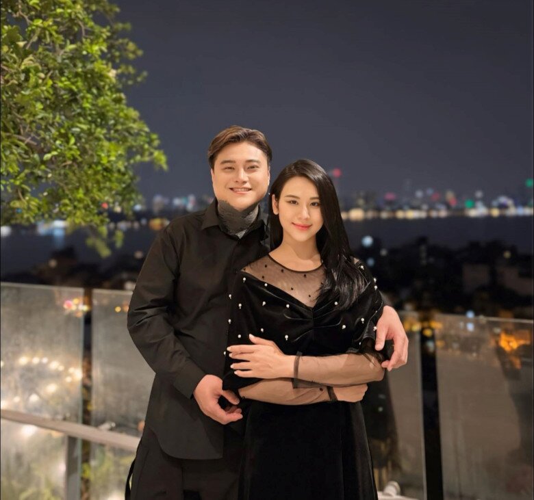 Nam ca sĩ “vợ tuyệt vời nhất” khẳng định: amp;#34;4 năm trôi qua, chưa khi nào tôi coi cô ấy là vợamp;#34; - 5
