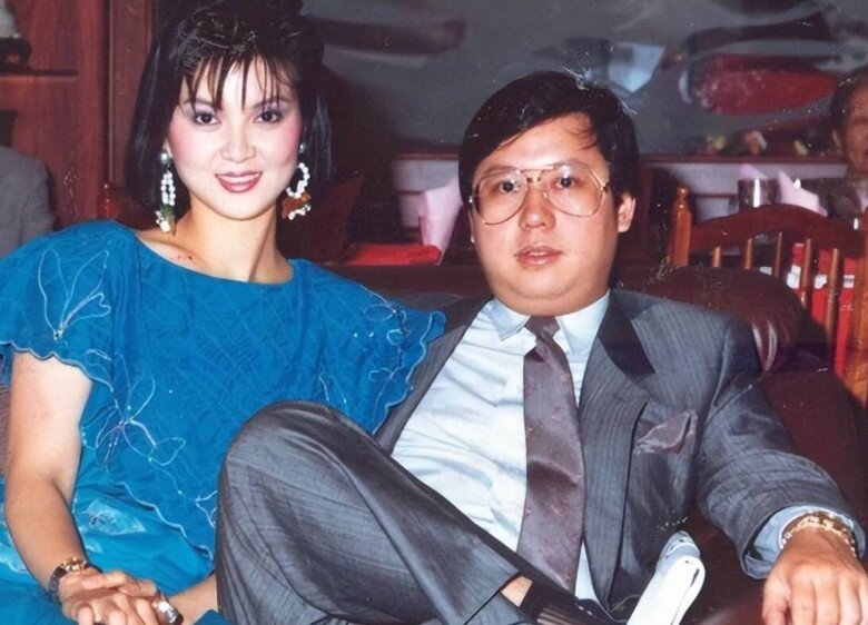 “Nàng dâu đắt giá nhất hào môn” bị “tiểu tam” giật chồng, ly hôn được mẹ chồng cho 1.300 tỷ, giờ thành tỷ phú - 3