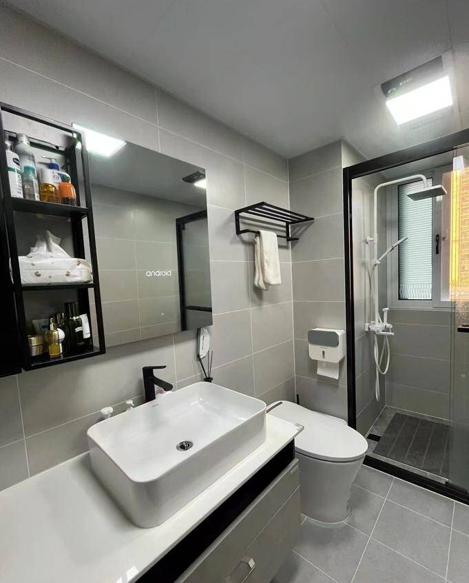 Ngày càng nhiều người không lắp tủ phòng tắm, thiết kế mới này vừa đẹp lại vừa tiện - 2