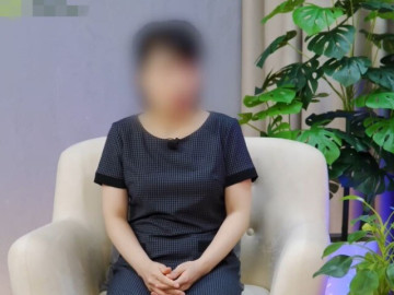 Biết chồng qua lại với phú bà hơn mẹ 3 tuổi, vợ đắn đo có nên im lặng để nhận 40 triệu/tháng