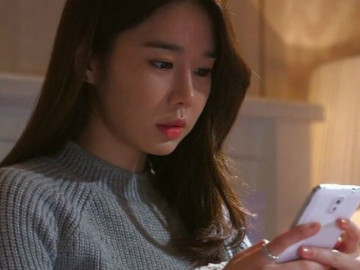 Đêm trước ngày tái hôn, chồng cũ nhắn anh chưa từng thay đổi và tôi đã hủy đám cưới