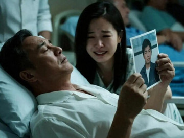 Sống cùng bố dượng 11 năm, lúc lâm chung ông nói có một đứa con trai, khi gặp mặt tôi sững sờ