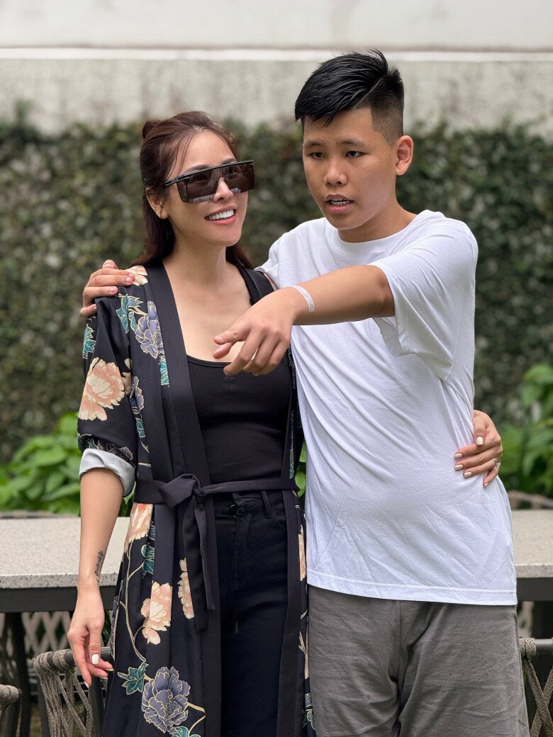 Con đầu lòng của Quế Vân năm nay 17 tuổi, bị tự kỷ từ bé.