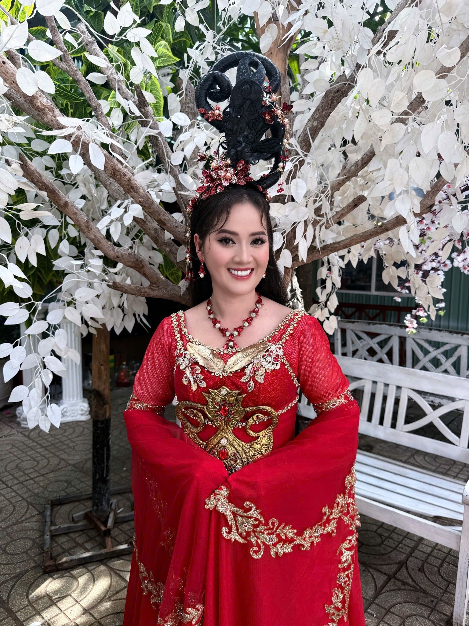Con gái Vũ Linh được mời biểu diễn ở nhiều nơi.