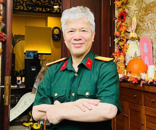 Chồng bác sĩ của nsnd thanh lam diện quân phục khoe hàm thượng úy hiếm hoi nhắc đến bố vợ là nhạc sĩ thuận yến - 1