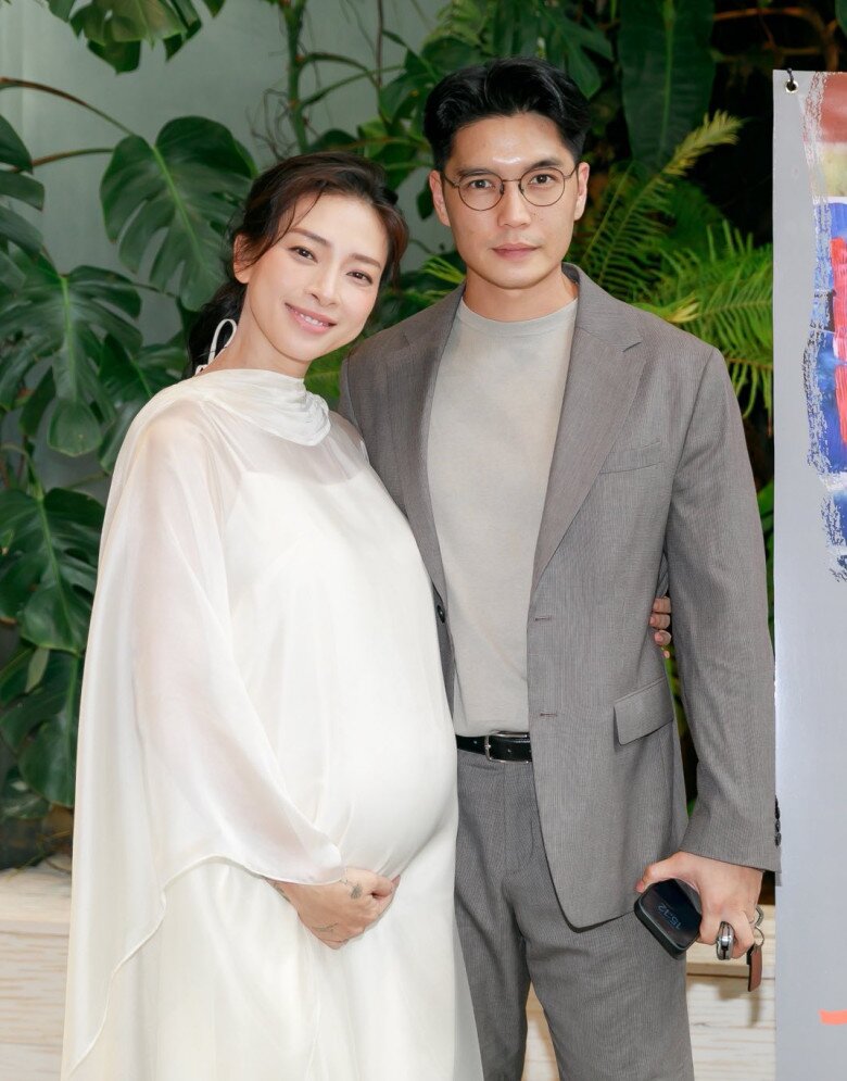 Ngô Thanh Vân đang ở tháng cuối thai kỳ.