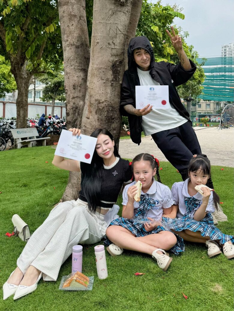 Cindy Lư tự tay chọn đồ cho bố mẹ chồng trong hôn lễ với Đạt G, bị nói cưới lần 2 mà làm lớn - 7