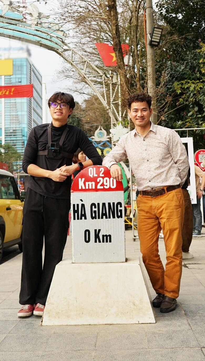 Con trai Xuân Bắc thừa hưởng tài năng lẫn ngoại hình từ bố.