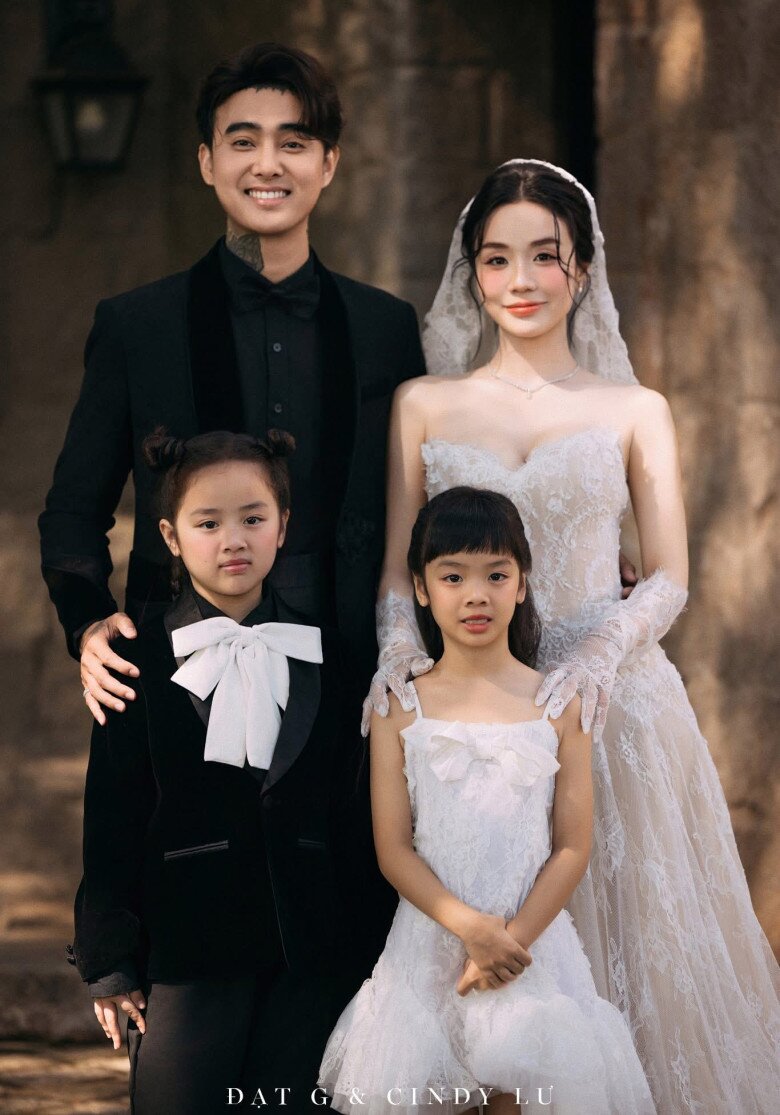 Bộ ảnh cưới gia đình của Đạt G và Cindy Lư.