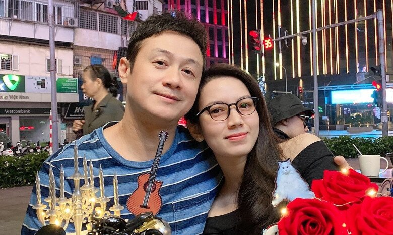 Vợ chồng MC Anh Tuấn có hôn nhân hạnh phúc nhưng kín tiếng.
