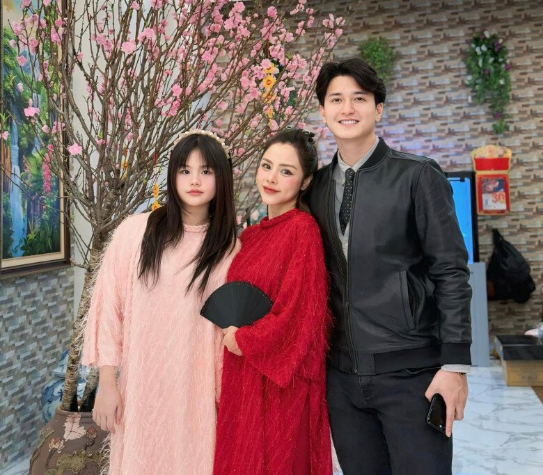 Khán giả thấy may mắn thay cho gia đình Bạch Lan Phương.