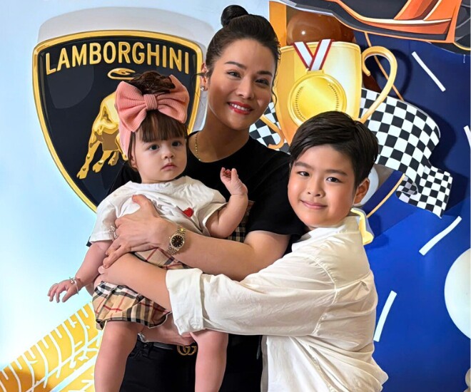 Nhật Kim Anh đưa con gái về Cần Thơ dự tiệc sinh nhật của quý tử đầu lòng.