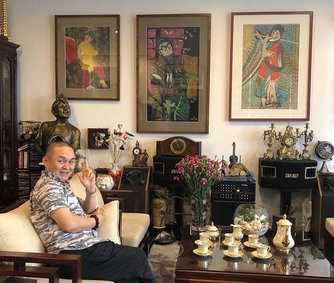 Căn nhà của gia đình Xuân Hinh nằm ở phố cổ Hà Nội.