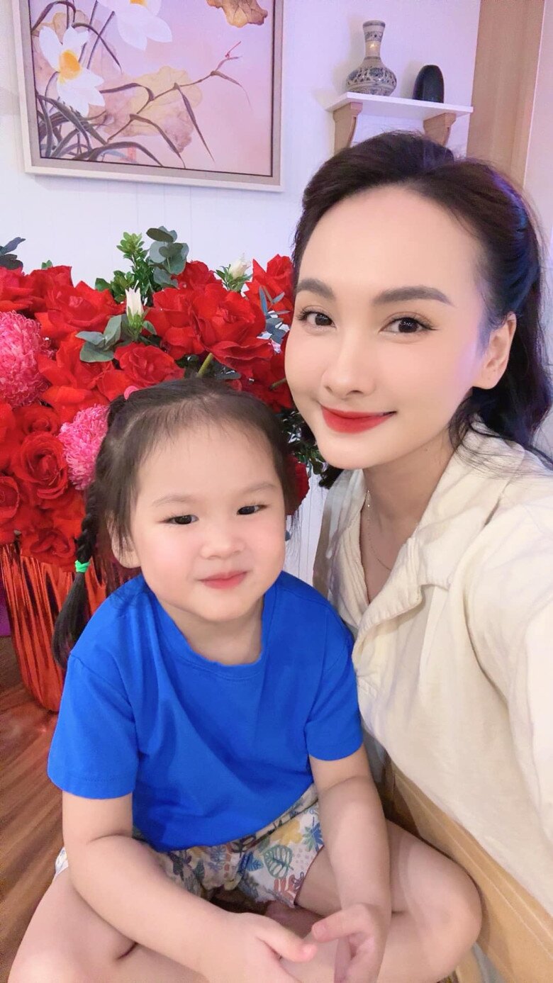 Bé Nanu ngày càng đáng yêu, lém lỉnh khi lên 4 tuổi.