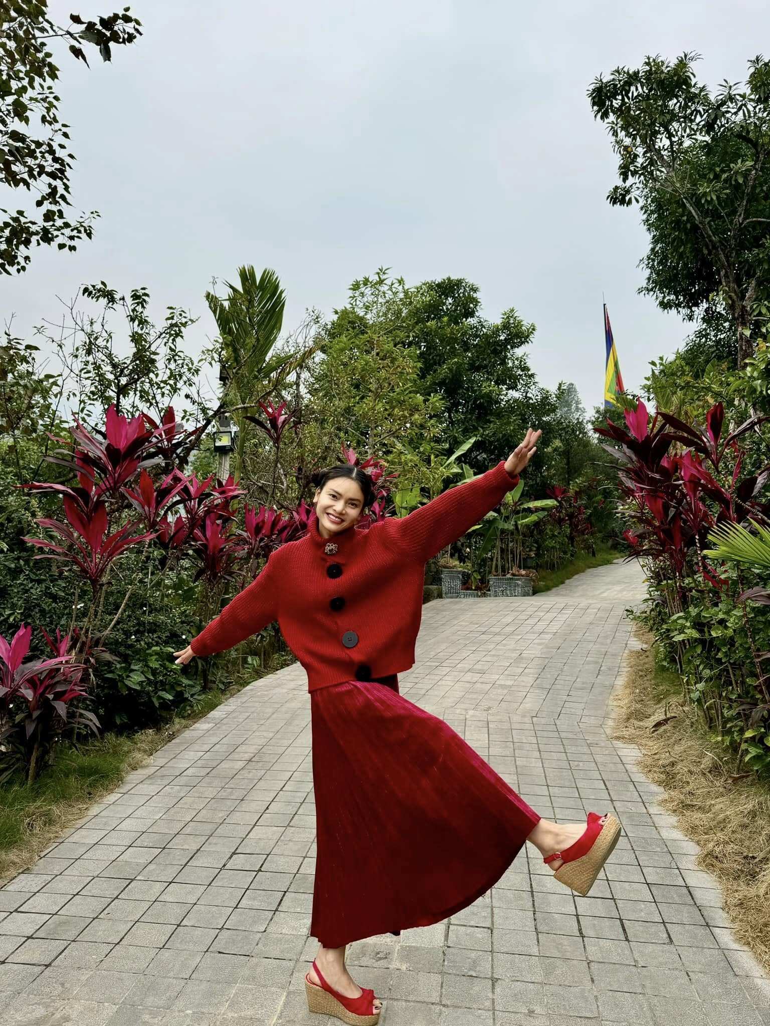 Phạm Phương Thảo nổi tiếng giàu có, sở hữu căn biệt phủ đáng ngưỡng mộ.