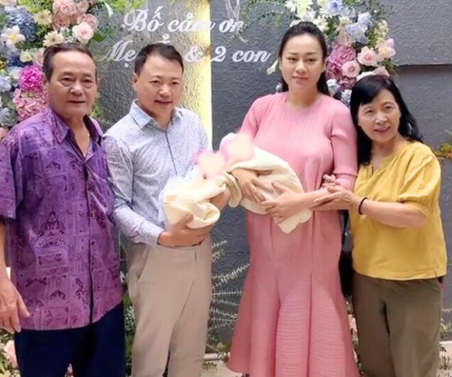Sao việt làm dâu quân nhân phương oanh có bố chồng là đại tá ông xã btv hoài anh xuất thân nhà lính - 1
