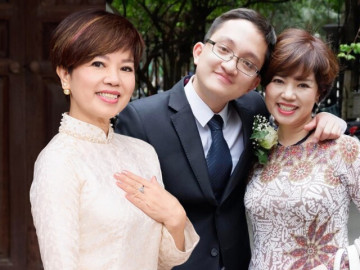 Ngọc Huyền khoe dáng người cực dẻo như diễn xiếc ở tuổi nghỉ hưu, con trai Chí Trung phải bái phục mẫu hậu