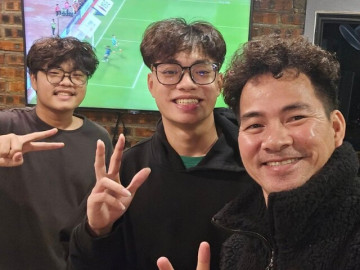 Cục trưởng Cục NTBD Xuân Bắc ái ngại vì món quà bất ngờ từ 2 con trai