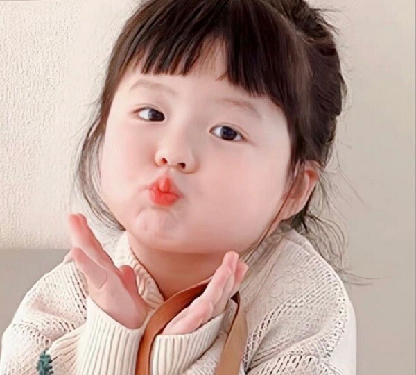 Việc tạo ra một lịch trình sinh hoạt hợp lý sẽ giúp trẻ cảm thấy tràn đầy năng lượng.