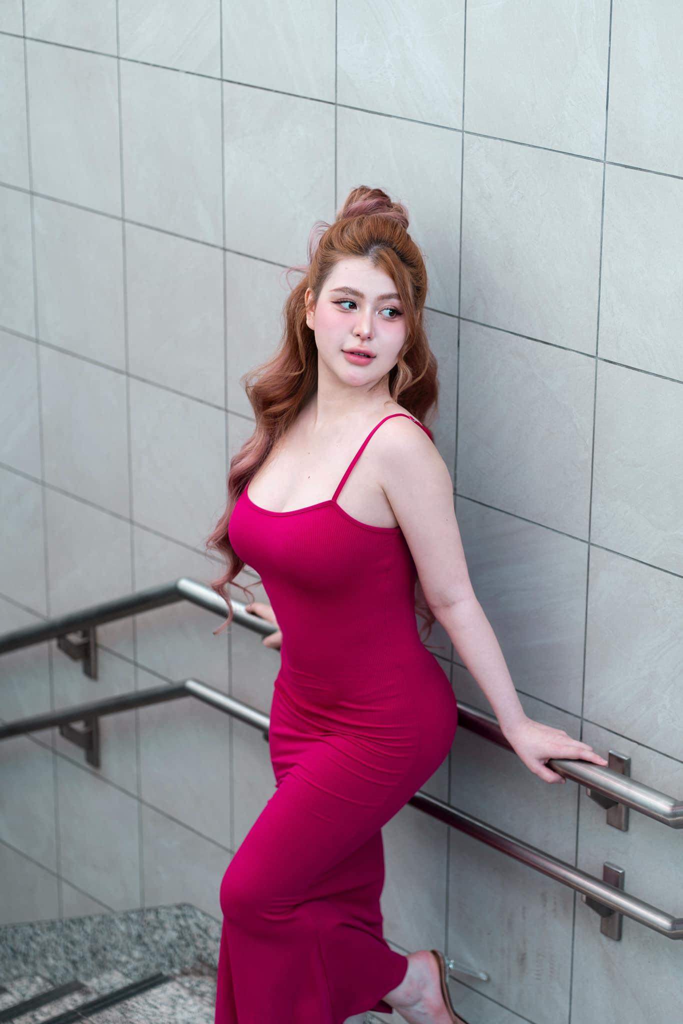 Hot mom Suna khiến cộng đồng bất ngờ khi công khai hành trình nâng cấp body tại bệnh viện thẩm mỹ SIAM Thailand.