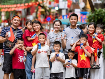 Vinamilk cùng Việt Nam rực rỡ trong ngày hội non sông