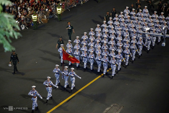 Buổi hợp luyện đầu tiên tại quảng trường Ba Đình - 11