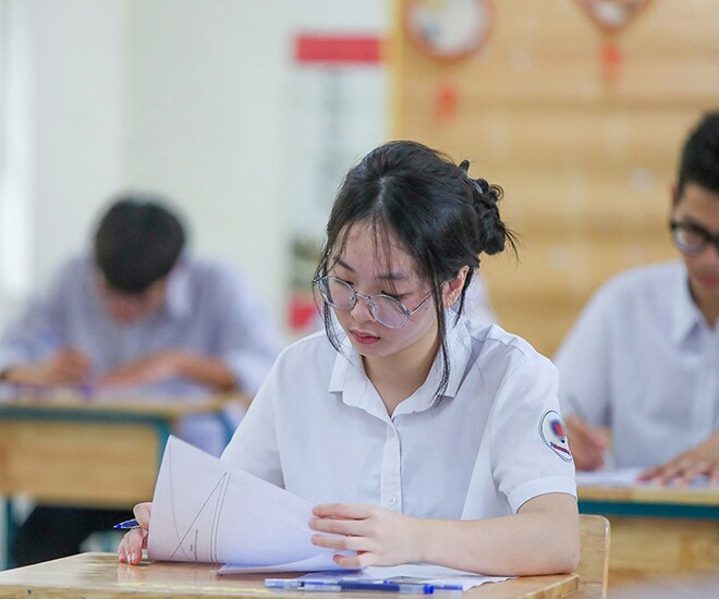 Việc chọn tổ hợp môn lớp 10 là quyết định chiến lược, mở đầu cho con đường nghề nghiệp dài hạn