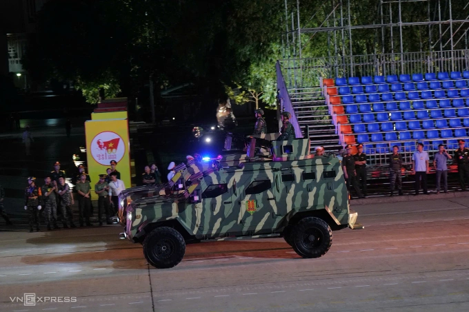 Buổi hợp luyện đầu tiên tại quảng trường Ba Đình - 20