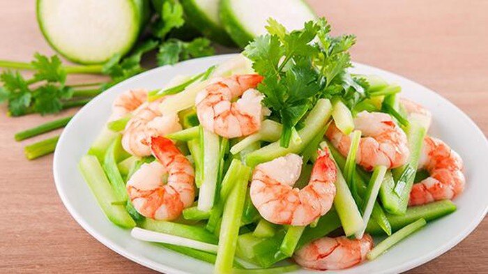 Cây này ăn được cả thân và lá, giàu canxi gấp 6 lần sữa, làm đủ món ngon đặc sản mùa hè tốt cho sức khoẻ - 3