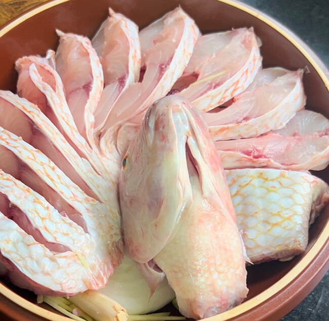 Loại cá giá chỉ 60.000 đồng/kg ở chợ nhưng là amp;#34;thuốc tiênamp;#34; của chị em phụ nữ, thịt ngọt lại giàu sắt và Omega-3, mẹ bầu đừng bỏ qua! - 2
