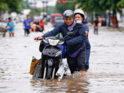Tin tức - Cảnh báo ngập úng tại nội thành Hà Nội, lũ trên sông Hồng, sông Đuống do bão số 3