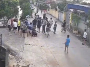 Tin tức - Camera ghi cảnh 2 "người hùng" cứu cháu bé bị đuối nước ở Ninh Bình