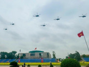 Tin tức - Trực thăng, CASA luyện bay trên quảng trường Ba Đình