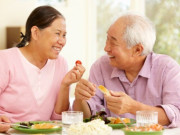 Sức khỏe - Thói quen ăn sáng giúp người cao tuổi kéo dài tuổi thọ