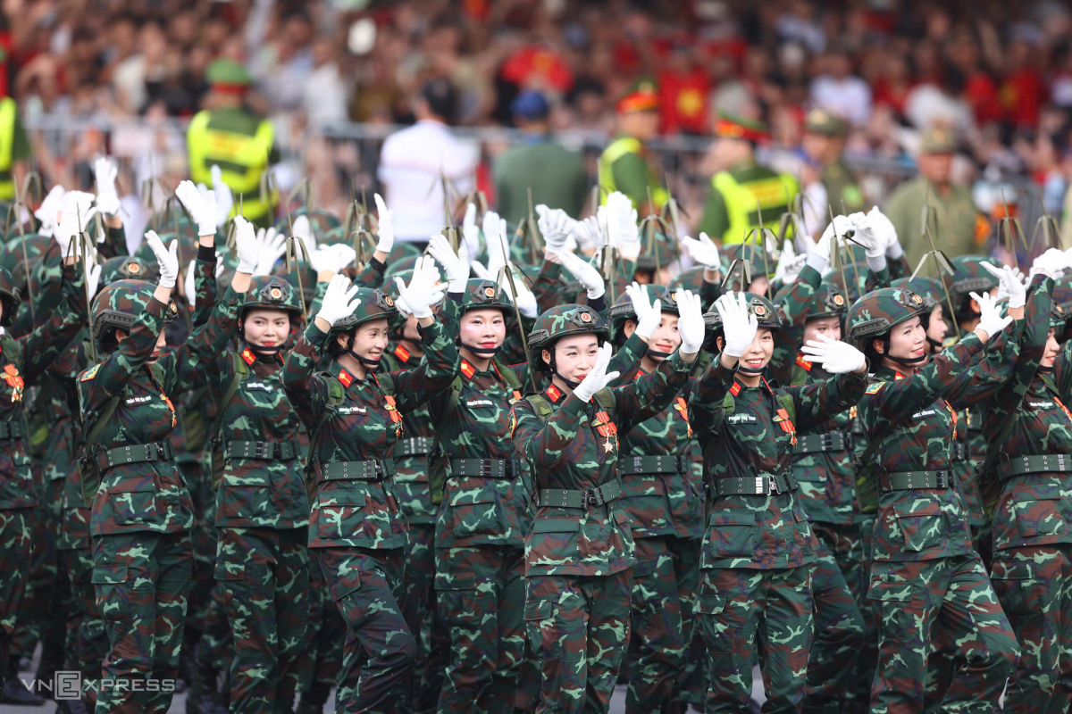Hải - lục - không quân cùng khí tài diễu binh mừng Quốc khánh - 30