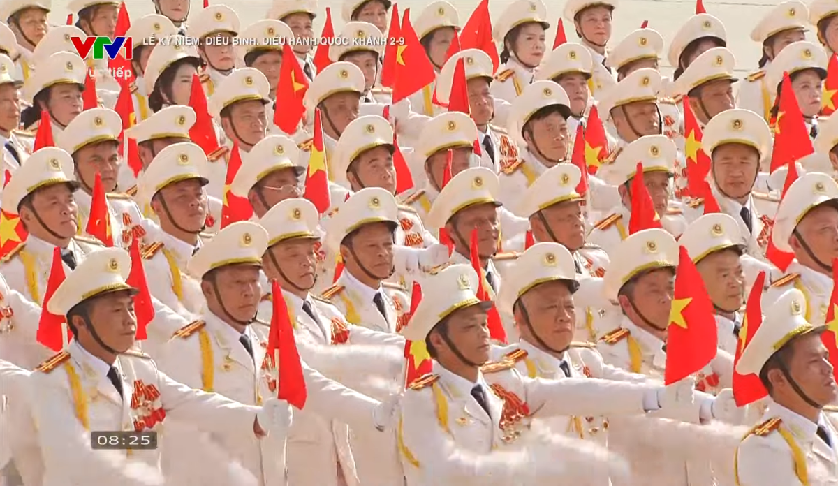 Hải - lục - không quân cùng khí tài diễu binh mừng Quốc khánh - 26