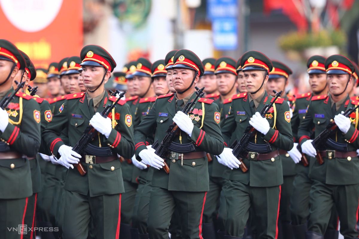 Hải - lục - không quân cùng khí tài diễu binh mừng Quốc khánh - 36