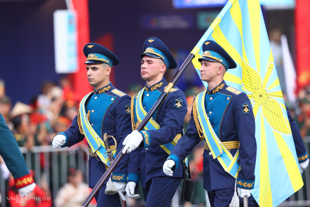Hải - lục - không quân cùng khí tài diễu binh mừng Quốc khánh - 38