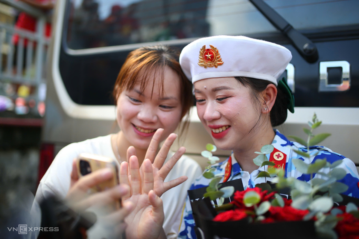 Hải - lục - không quân cùng khí tài diễu binh mừng Quốc khánh - 4