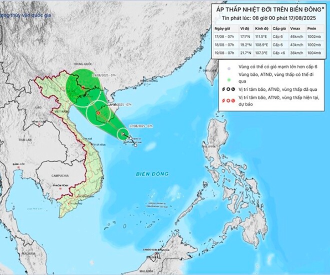 Dự báo về đường đi của ATNĐ, theo Trung tâm Dự báo Khí tượng Thủy văn Quốc gia trong bản tin sáng 17/8. Ảnh: NCHMF﻿.