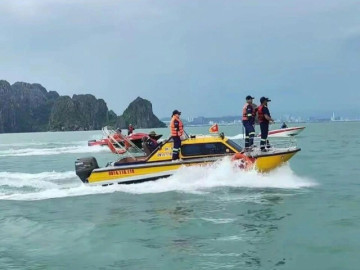 Phát hiện thêm 1 thi thể trên Vịnh Hạ Long, nhiều khả năng là nạn nhân vụ lật tàu