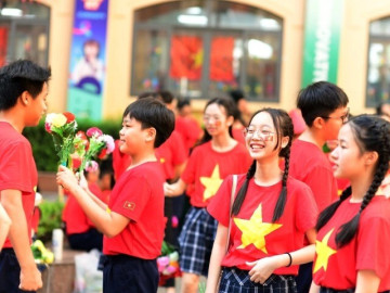 Hà Nội cho học sinh nghỉ học hai ngày hợp luyện diễu binh