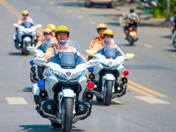 Hướng di chuyển vòng trong thời gian cấm, tạm cấm đường phục vụ diễu binh, diễu hành