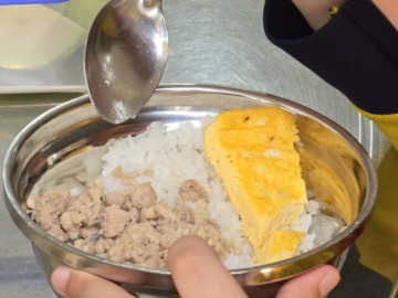 Sẽ kiểm tra đột xuất các bếp ăn bán trú để ngăn thực phẩm bẩn vào trường học