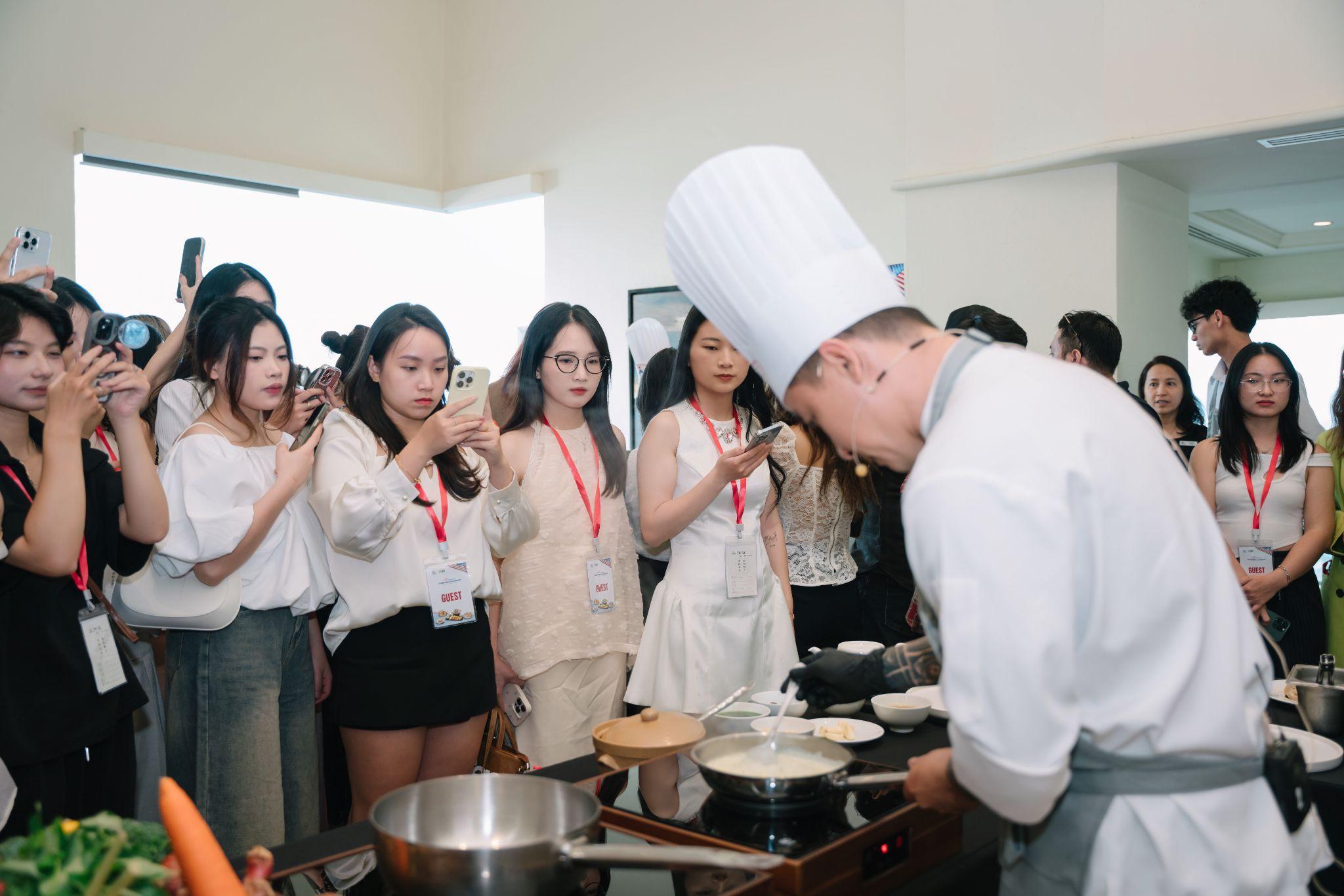 Không cần khéo tay, nội trợ gen Z cũng có thể chinh phục mâm cơm Việt với thịt gà Mỹ - 4